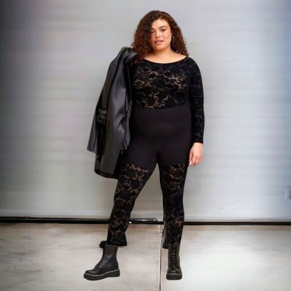 TORRID Full LengthโFlocked Lace Rose Black Skull Catsuit 2X - Picture 9 of 13